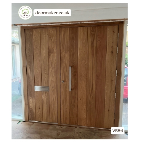 oak contemporary door with matching side panel